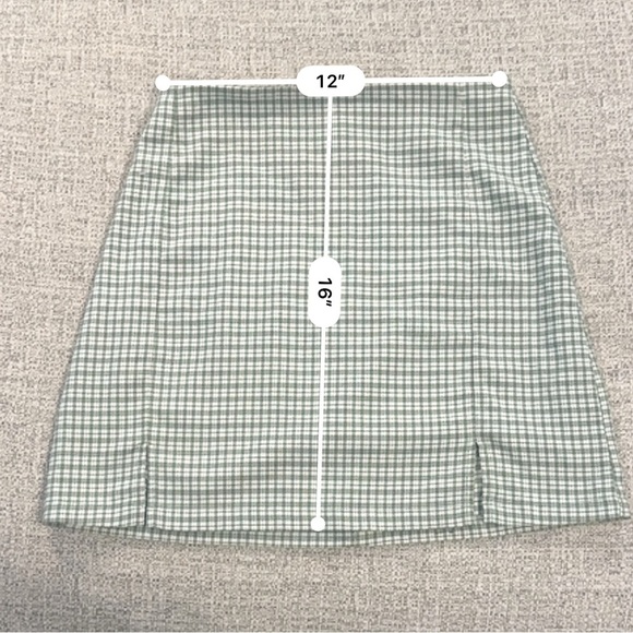 John Galt Brandy Melville Cara skirt size small high waisted green plaid - Picture 2 of 4